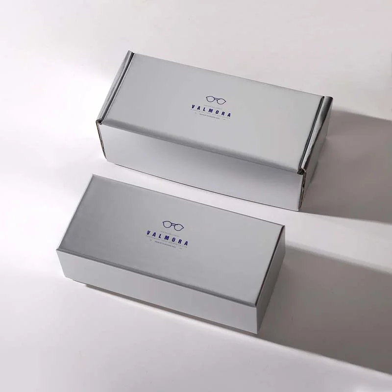 Stylish eyeglass Slvier packaging with logo, view 2
