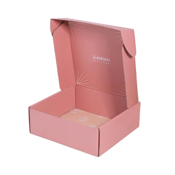 Cosmetic packaging boxes — packaging illustration 2