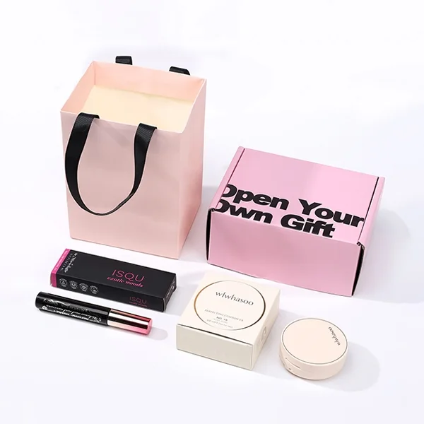 Ecommerce packaging boxes — packaging illustration 2