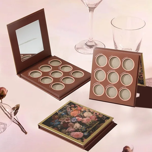 Eye-shadow palette presentation references