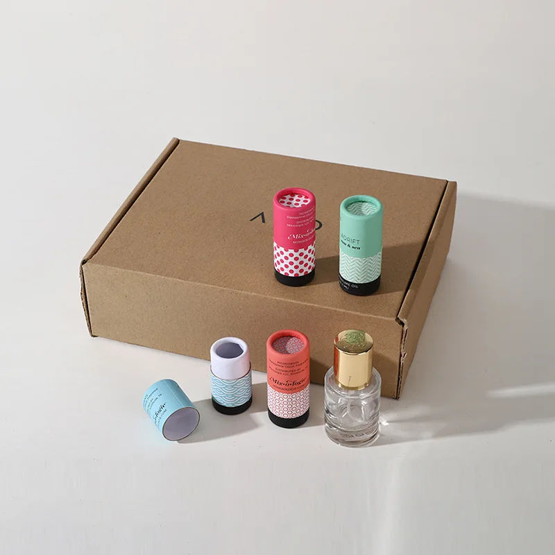 Minimalist Perfume Oil Discovery Set in Box, view 5