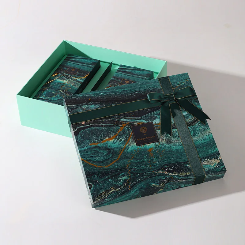 Custom Holiday Green Gift Packaging for Skin Care Creams sell on Line