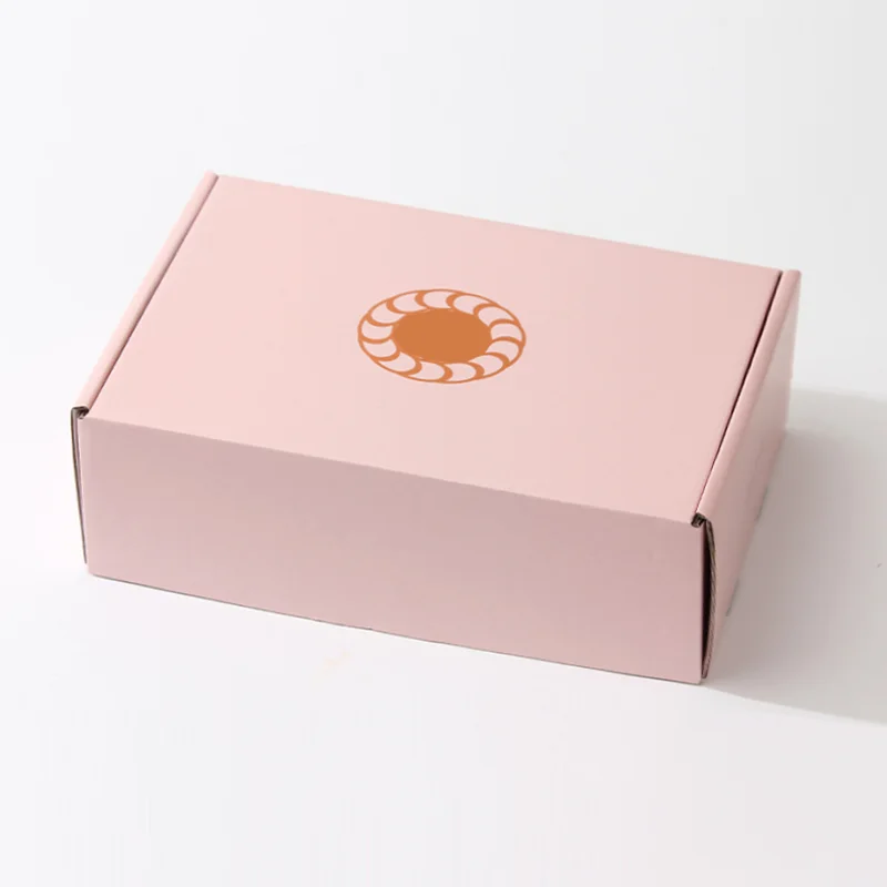 Easily package your clothing line, view 5