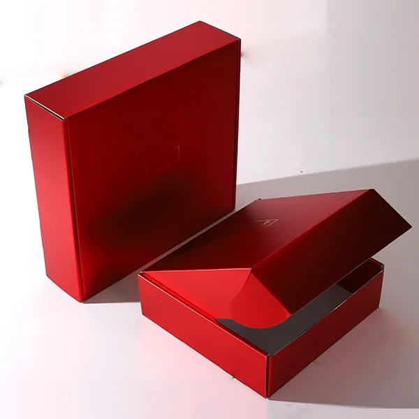 Christmas boxes for shipping — packaging illustration 3