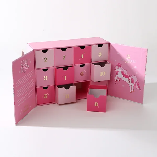 Custom gift packaging boxes — packaging illustration 2