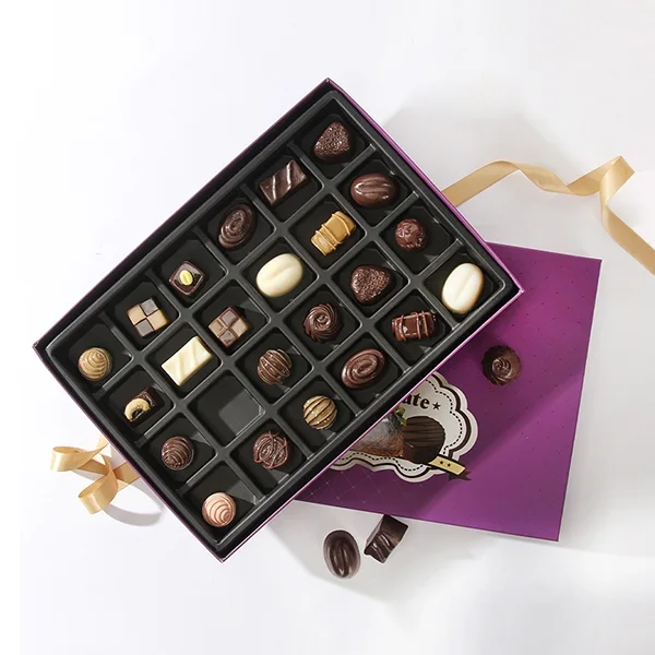 Chocolate box pack — packaging illustration 3